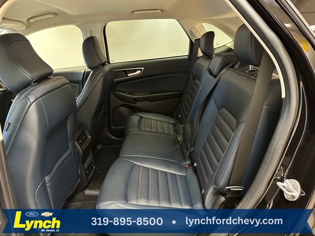 Used 2023 Ford Edge SEL w/ Sport Appearance Package image 19