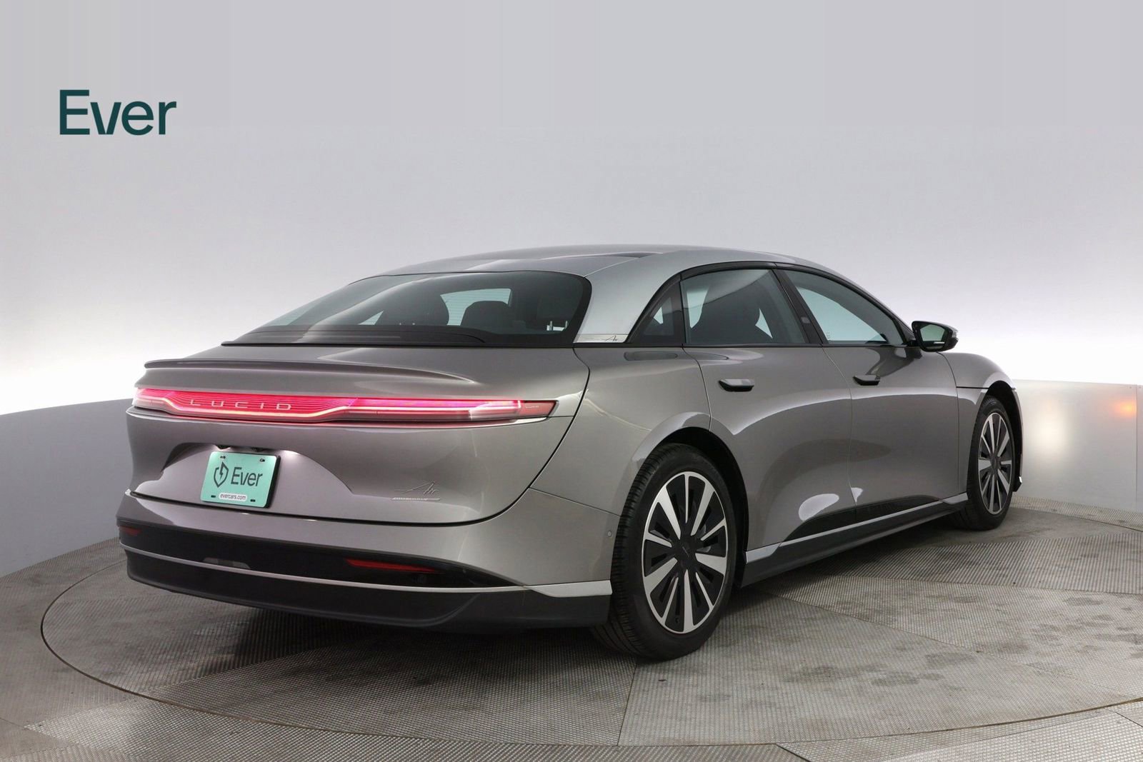 Used 2022 Lucid Air Grand Touring image 12