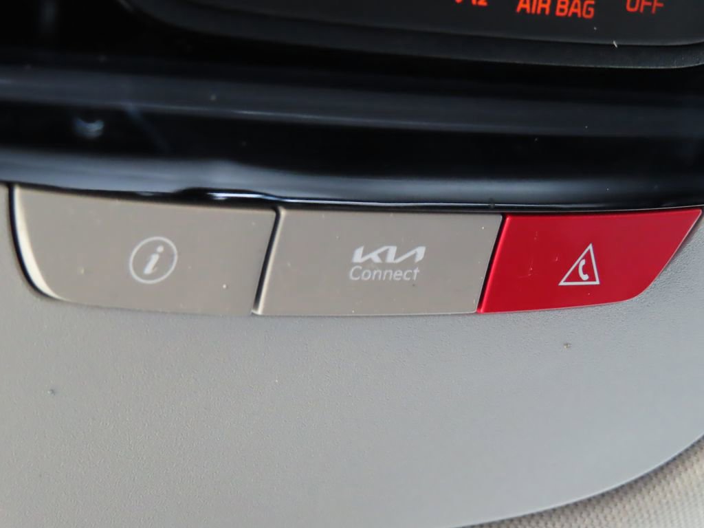 Used 2023 Kia Sportage SX image 14