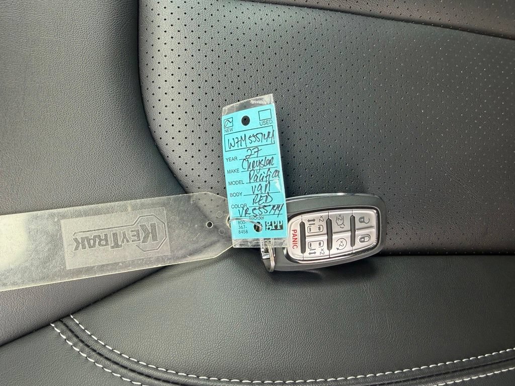 New 2027 Chrysler Pacifica Select w/ Family Tech Group FWD image 39