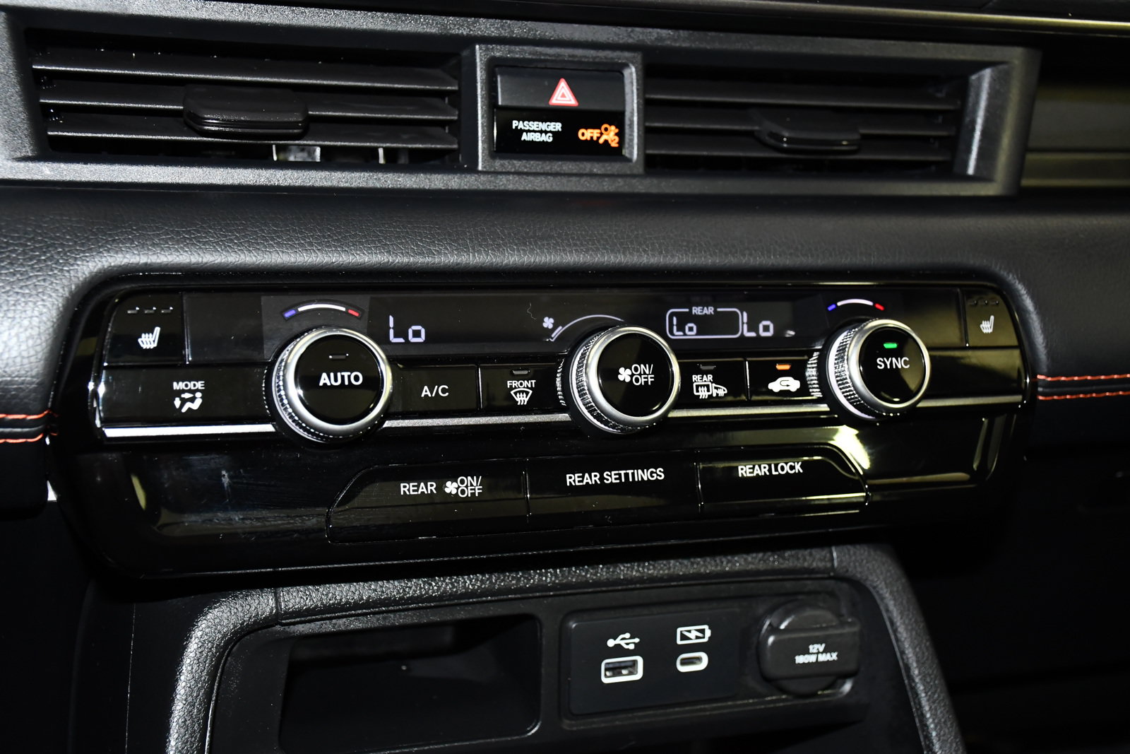 Used 2025 Honda Pilot TrailSport image 30