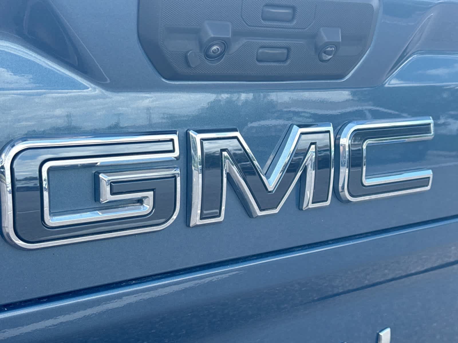 Used 2024 GMC Sierra 3500 Denali Ultimate AWD/4WD image 18