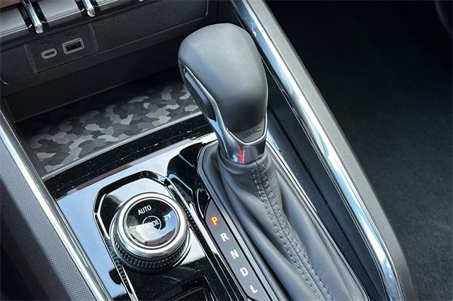 New 2025 GMC Canyon Elevation w/ Convenience Package image 21