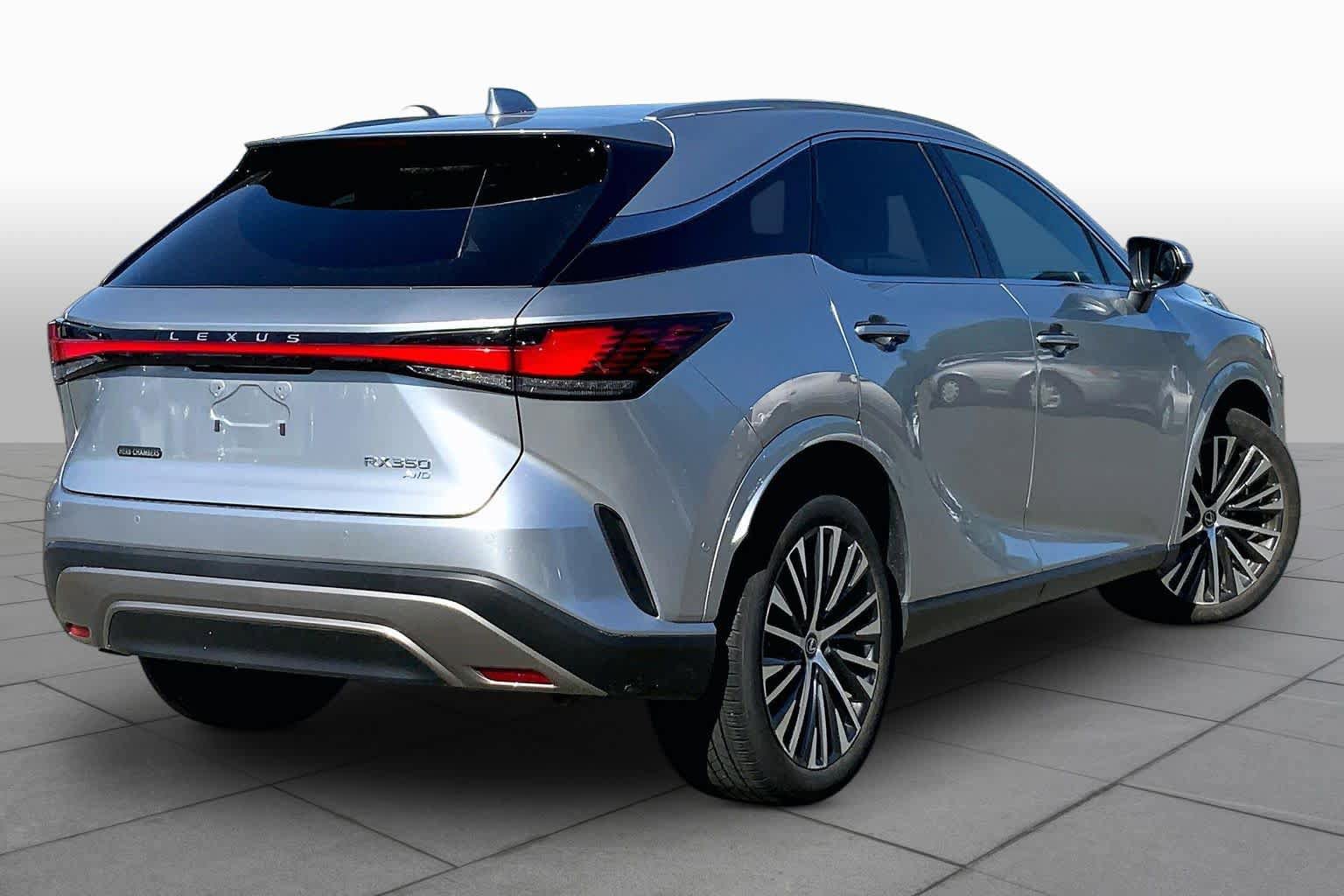 Used 2023 Lexus RX 350 Premium Plus w/ Cold Area Package AWD/4WD image 13