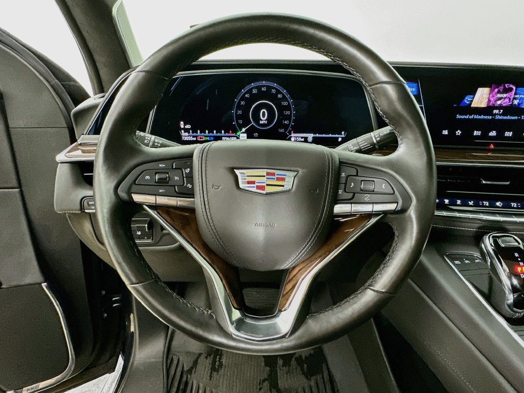 Used 2023 Cadillac Escalade Sport Platinum w/ LPO, ONYX Package AWD/4WD image 11