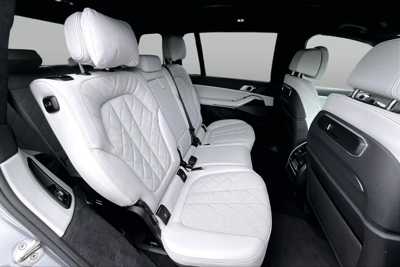 Used 2026 BMW X7 xDrive40i AWD/4WD image 20