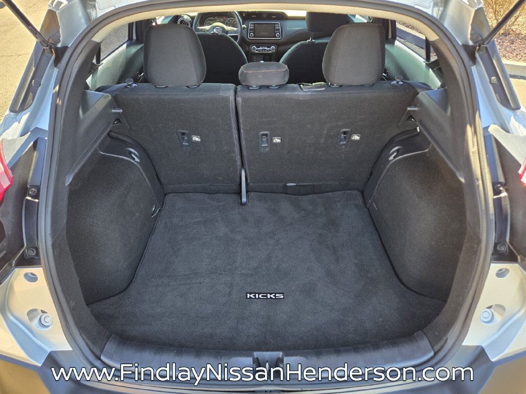 Used 2020 Nissan Kicks SR FWD image 14