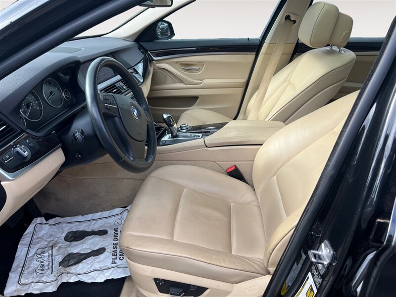 Used 2011 BMW 535i Sedan RWD image 9