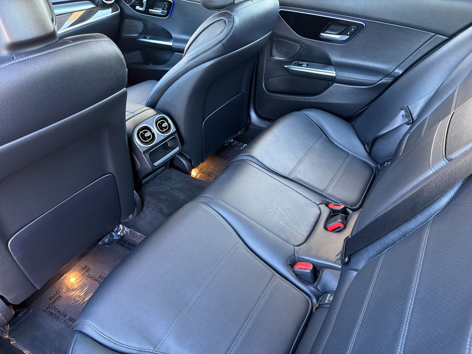 Used 2022 Mercedes-Benz C 300 Sedan image 11