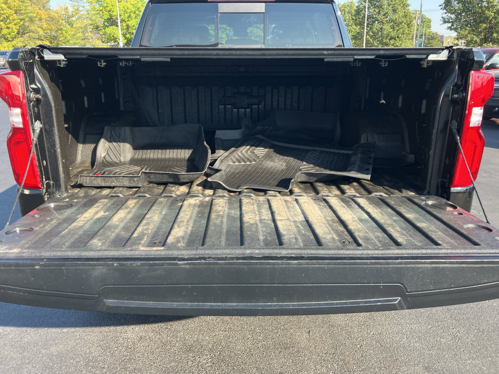 Used 2022 Chevrolet Silverado 1500 LT Trail Boss w/ LT Trail Boss Premium Package image 9
