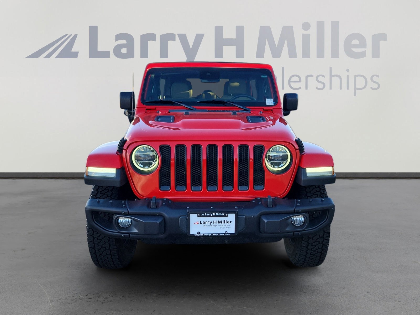 Used 2019 Jeep Wrangler Unlimited Sahara w/ Quick Order Package 24M Moab image 9