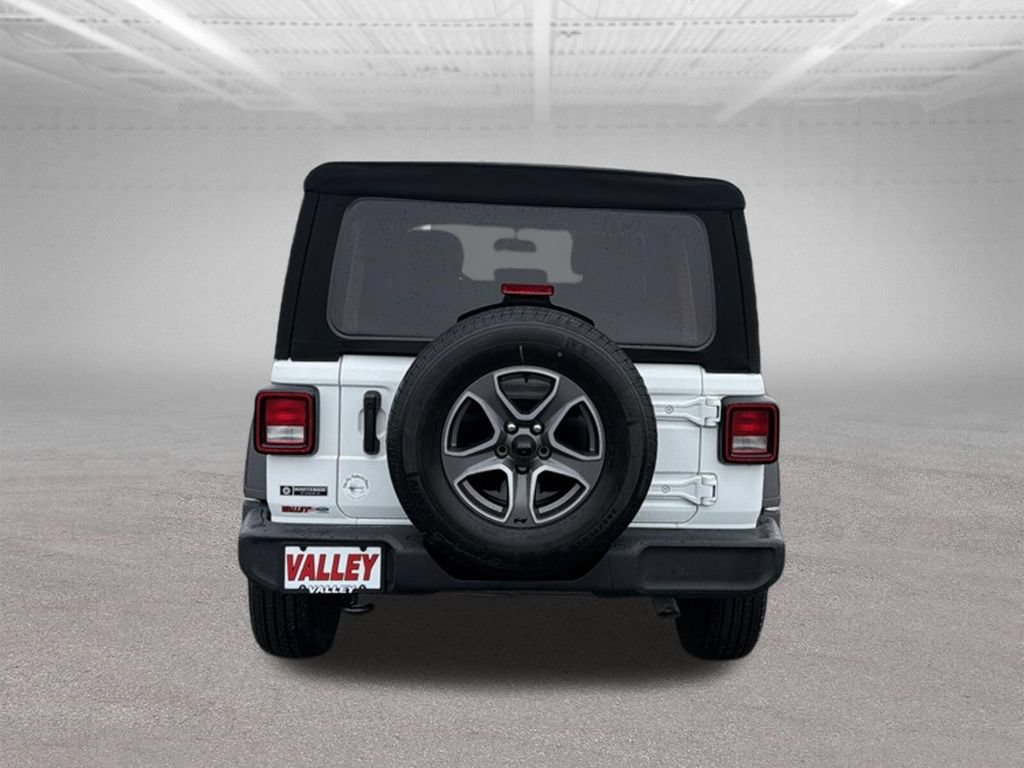 Used 2023 Jeep Wrangler Unlimited Sport AWD/4WD image 12