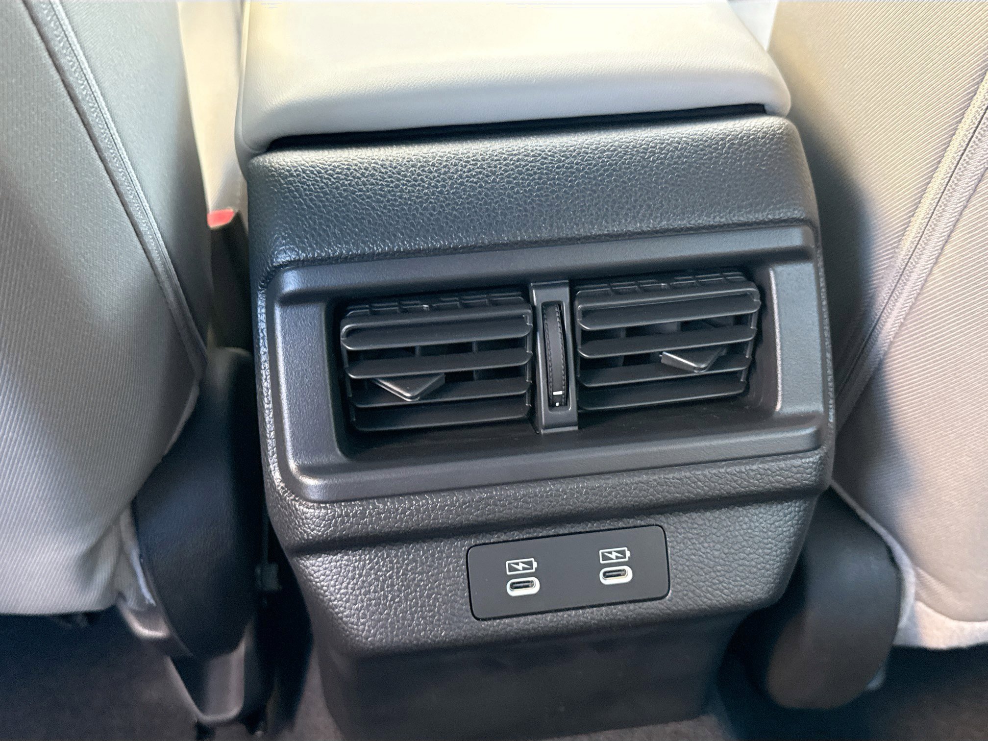 New 2025 Honda Accord SE image 18