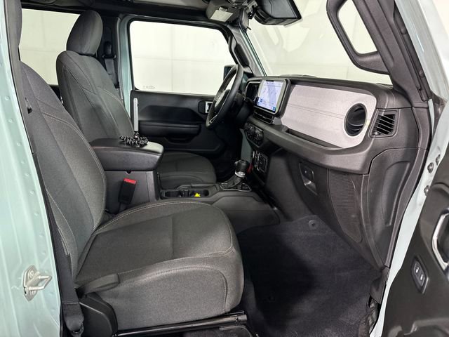 Used 2024 Jeep Wrangler Unlimited w/ Convenience Group image 27