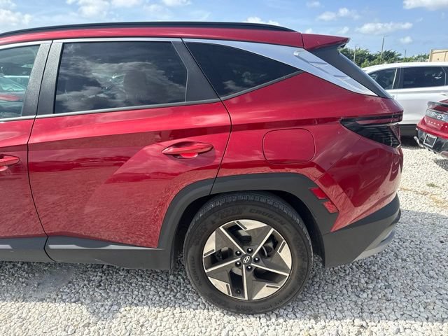 Used 2025 Hyundai Tucson SEL FWD image 9