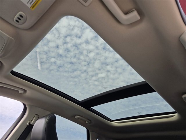 Certified 2022 Ford Edge Titanium image 17