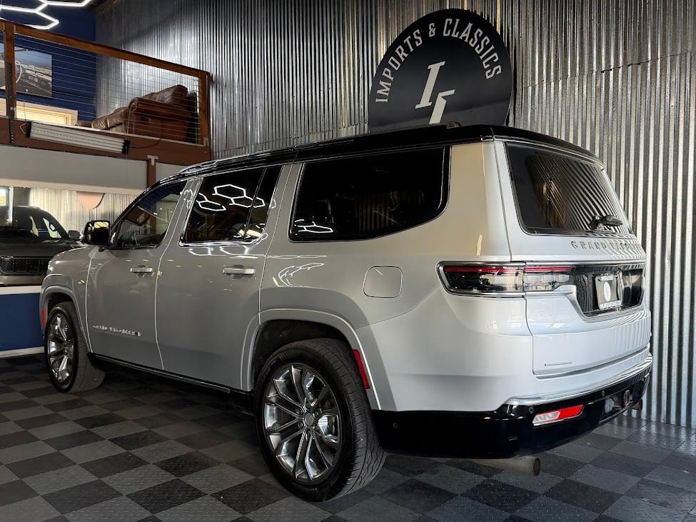 Used 2022 Jeep Grand Wagoneer Series II w/ Premium Group II AWD/4WD image 4