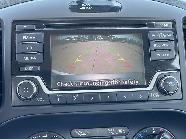 Used 2017 Nissan Juke S FWD image 17