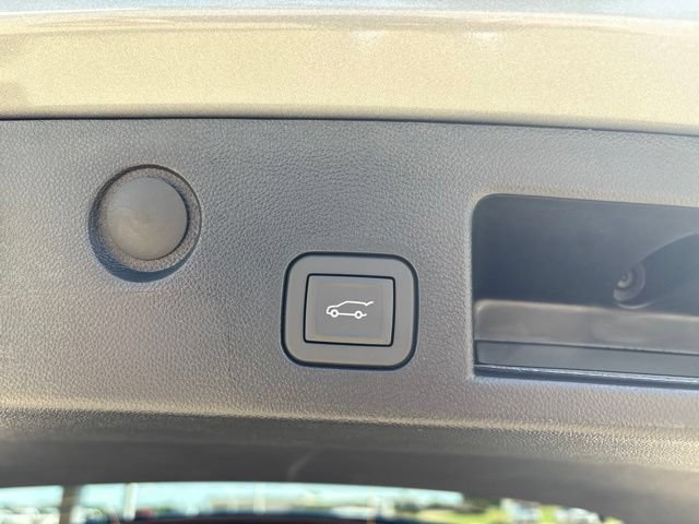 New 2026 Chevrolet Equinox RS w/ Convenience Package III AWD/4WD image 16