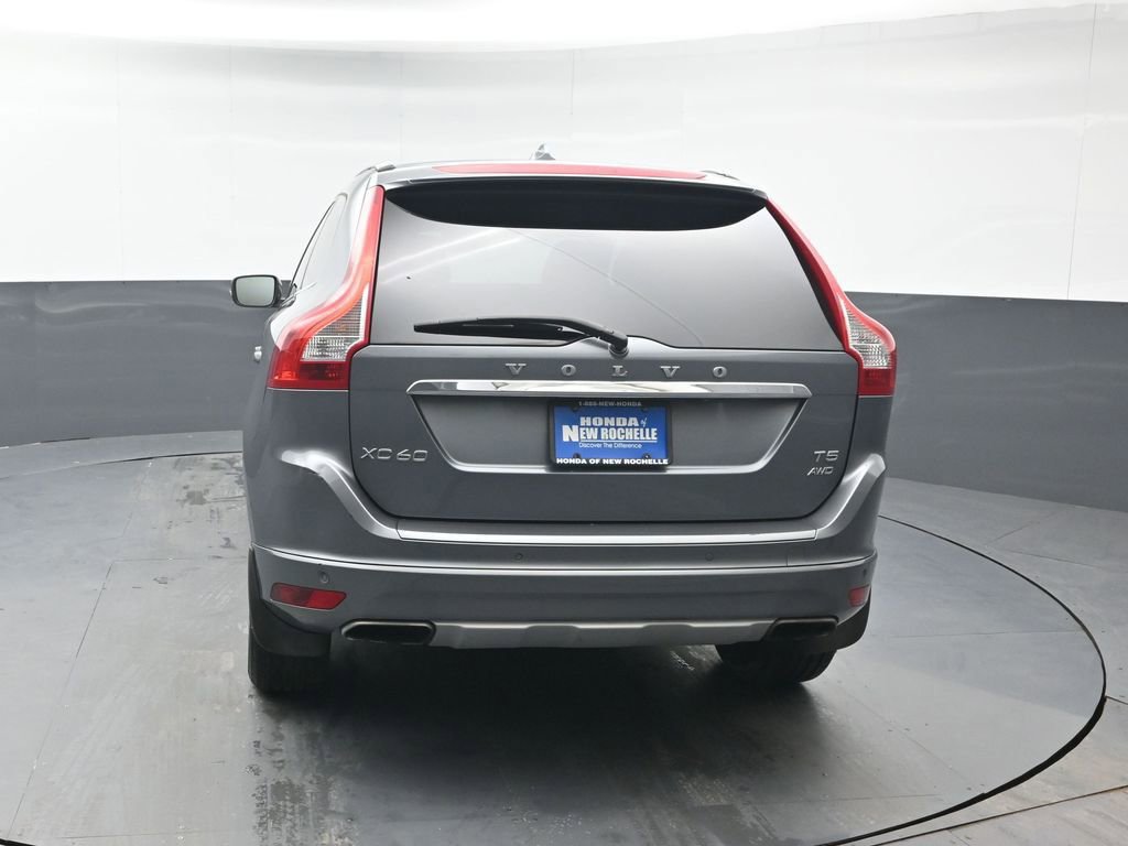 Used 2017 Volvo XC60 T5 Inscription w/ Preferred Option Package image 5