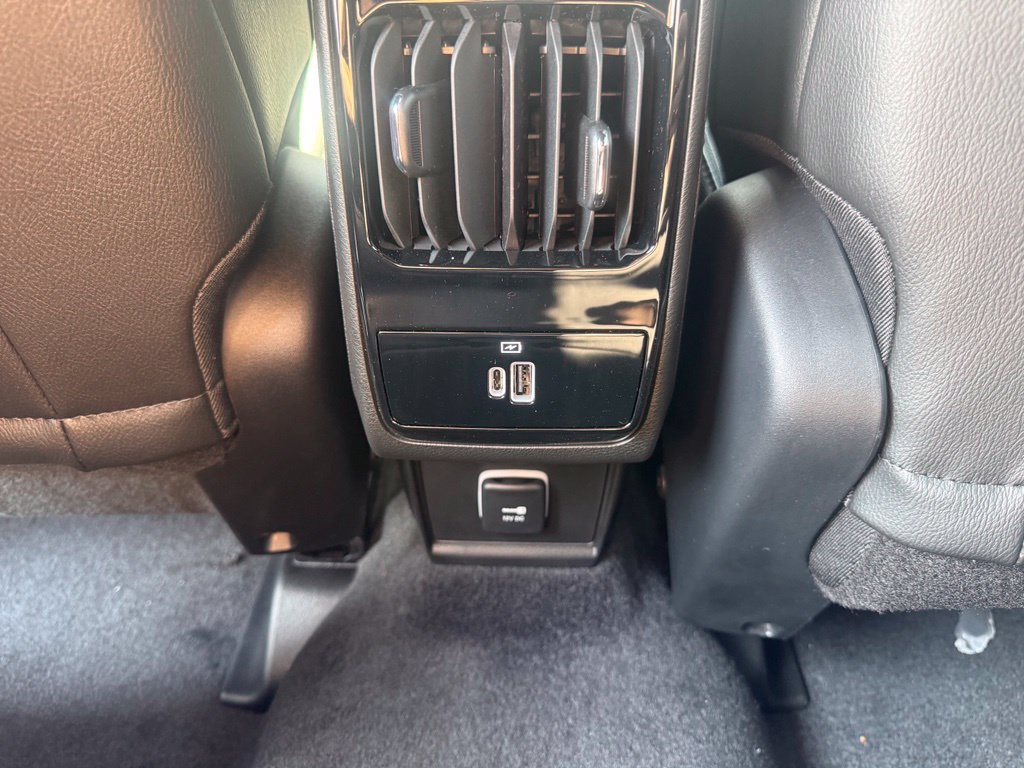 New 2026 Jeep Compass Latitude AWD/4WD image 37