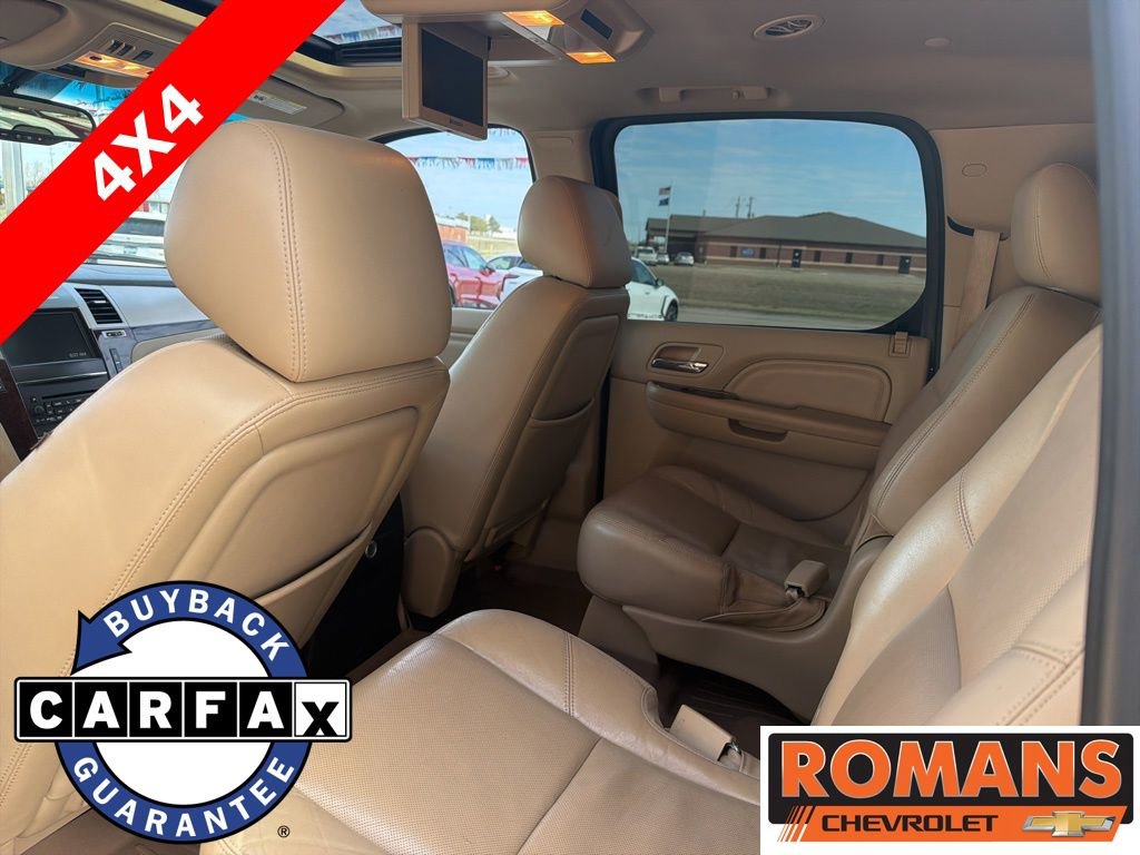 Used 2012 Cadillac Escalade ESV Luxury AWD/4WD image 19