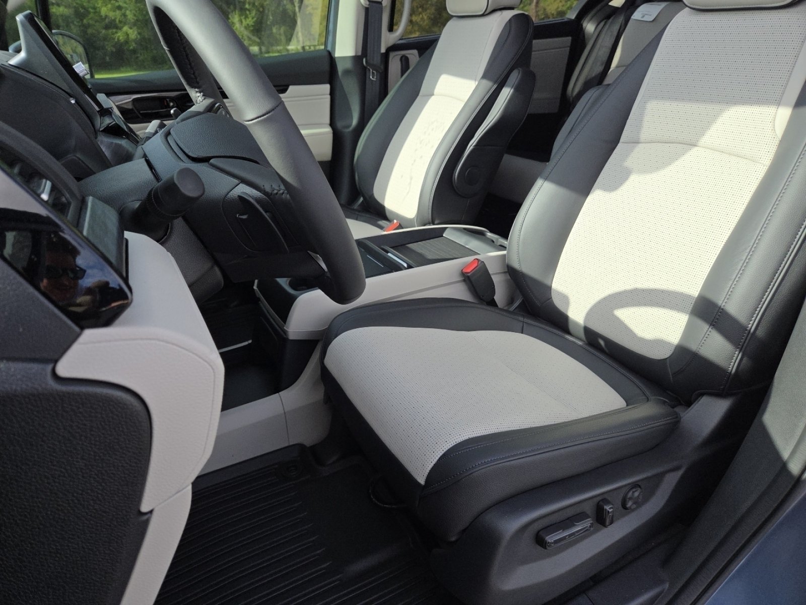 New 2026 Honda Odyssey Elite image 28