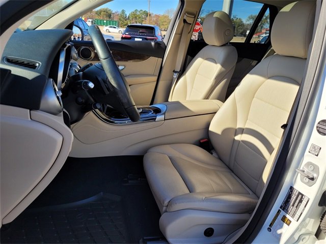 Used 2018 Mercedes-Benz GLC 300 image 8