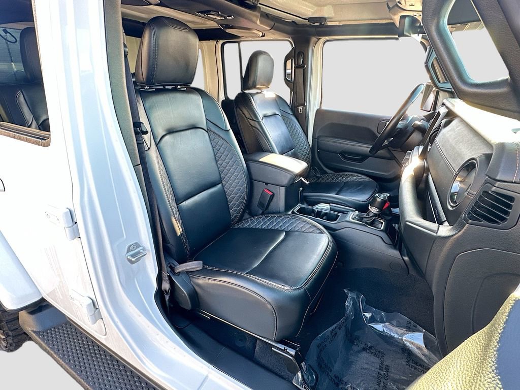 Used 2021 Jeep Wrangler Unlimited Sahara image 28