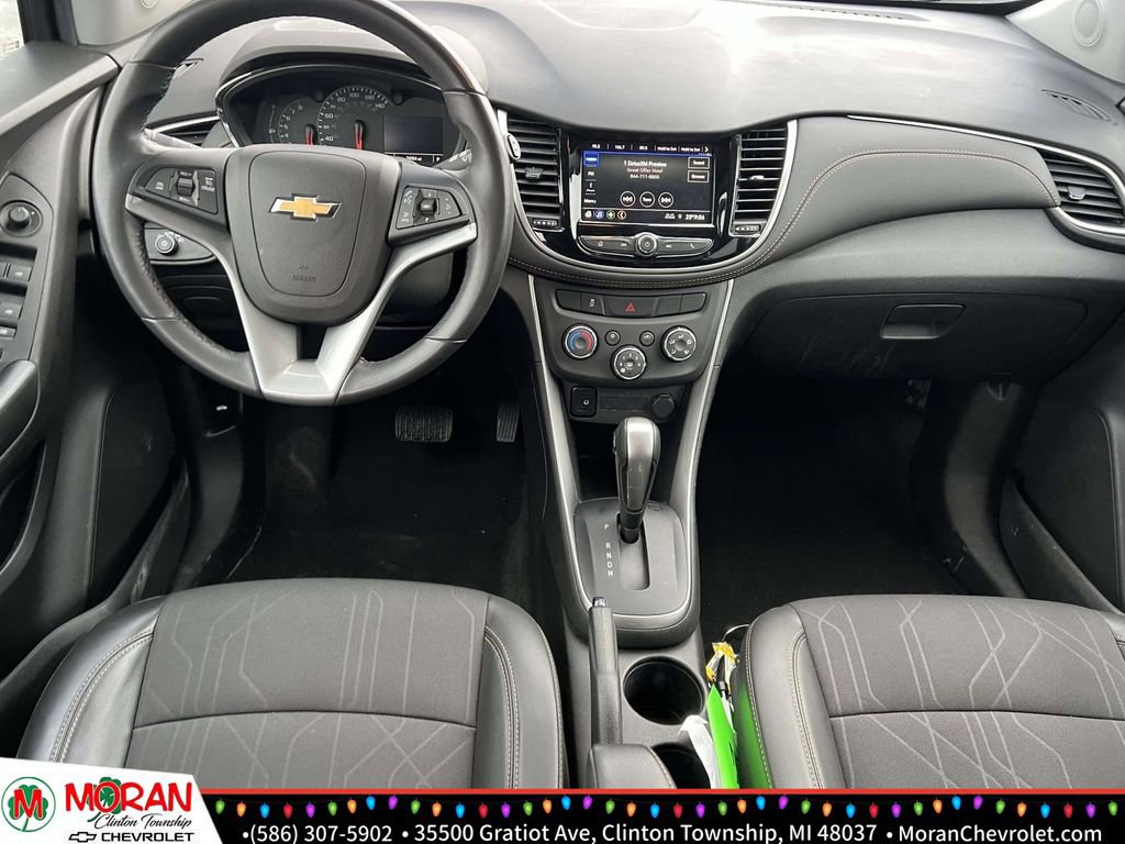 Certified 2022 Chevrolet Trax LT w/ LT Convenience Package image 13