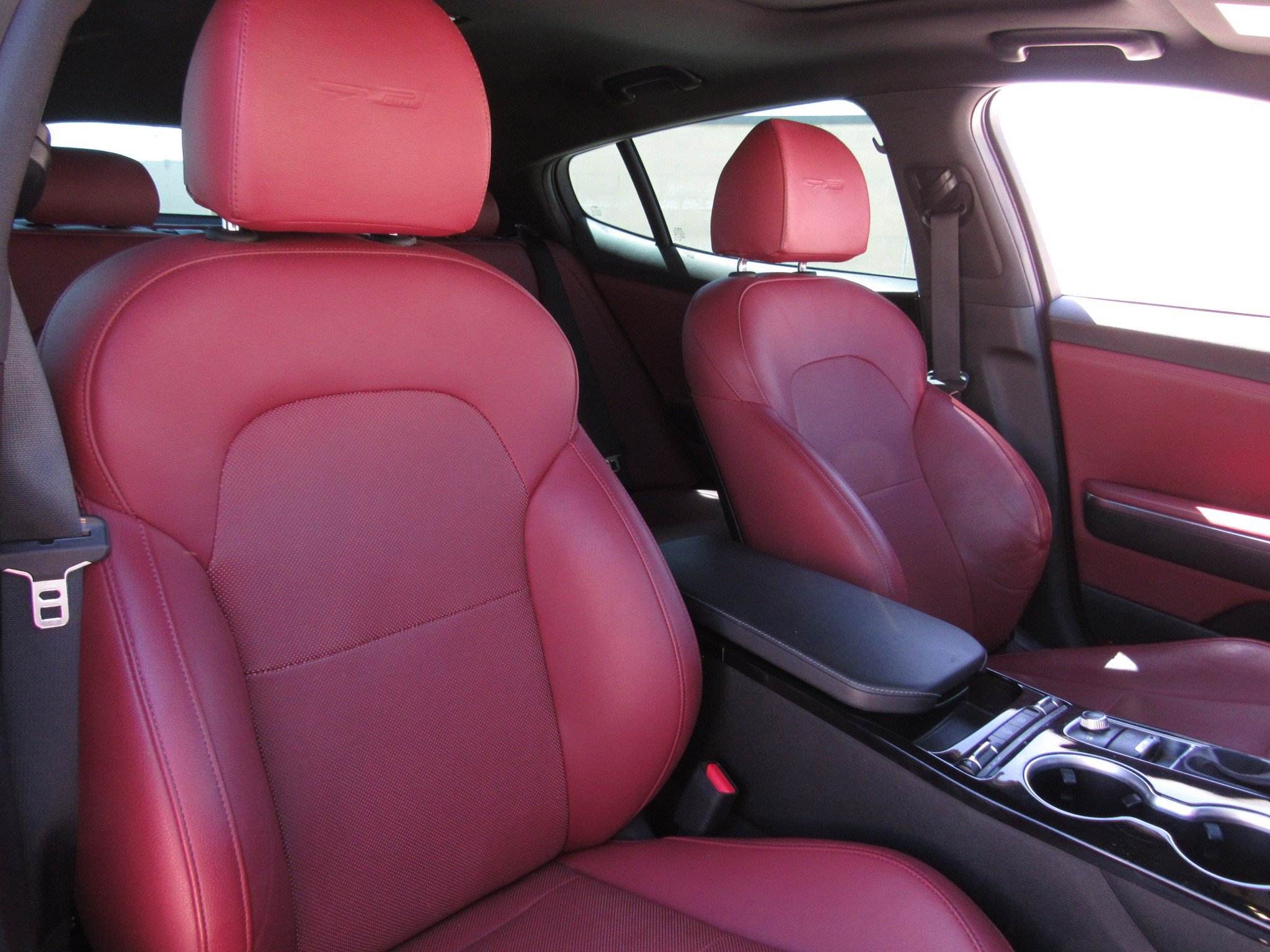 Used 2022 Kia Stinger GT-Line w/ Sun & Sound Package RWD image 11