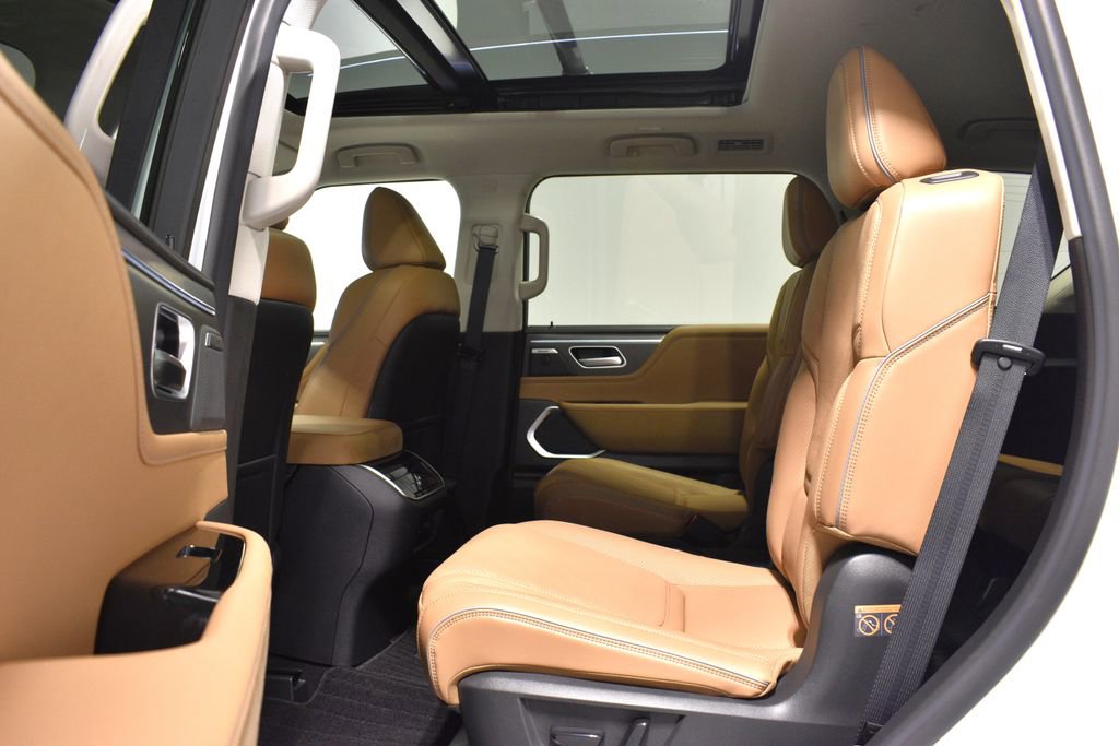 New 2026 INFINITI QX80 Luxe w/ Cargo Package AWD/4WD image 30