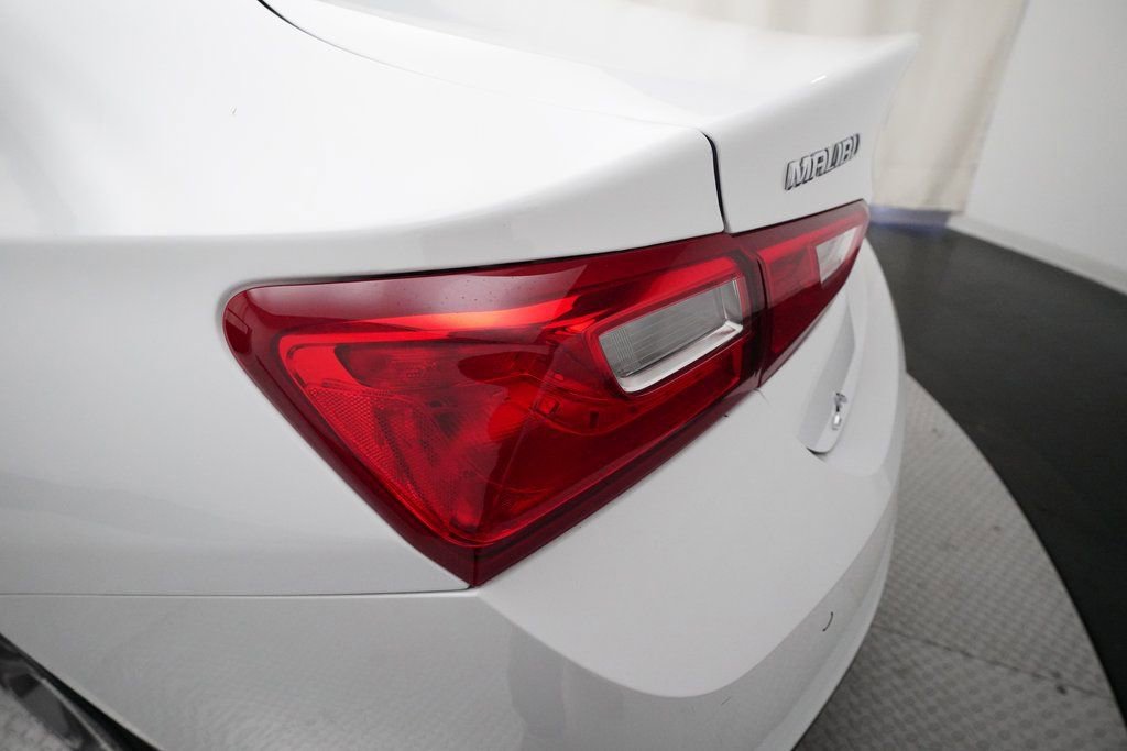 Used 2024 Chevrolet Malibu LT image 31