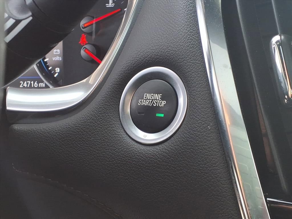 Used 2023 Chevrolet Traverse High Country image 25