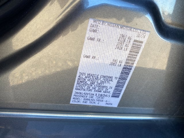 Used 2025 Nissan Altima 2.5 SV FWD image 24