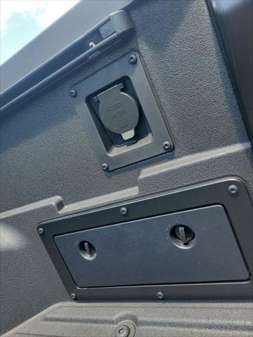 Certified 2025 Toyota Tacoma Trailhunter AWD/4WD image 36