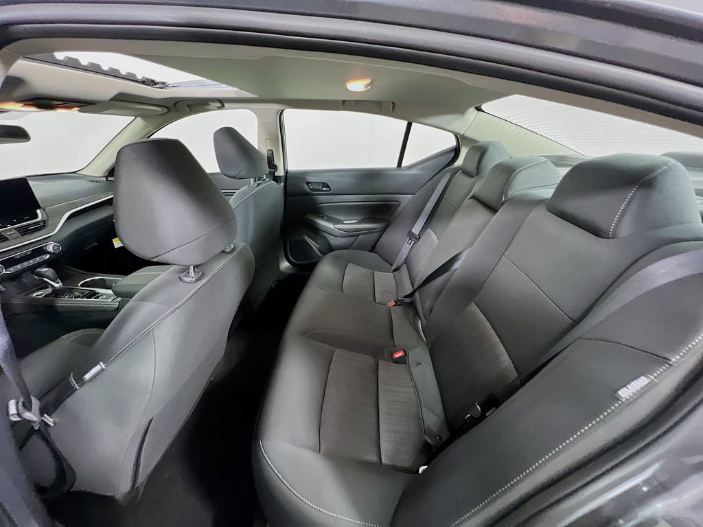 New 2025 Nissan Altima 2.5 SV w/ SV Premium Package image 23