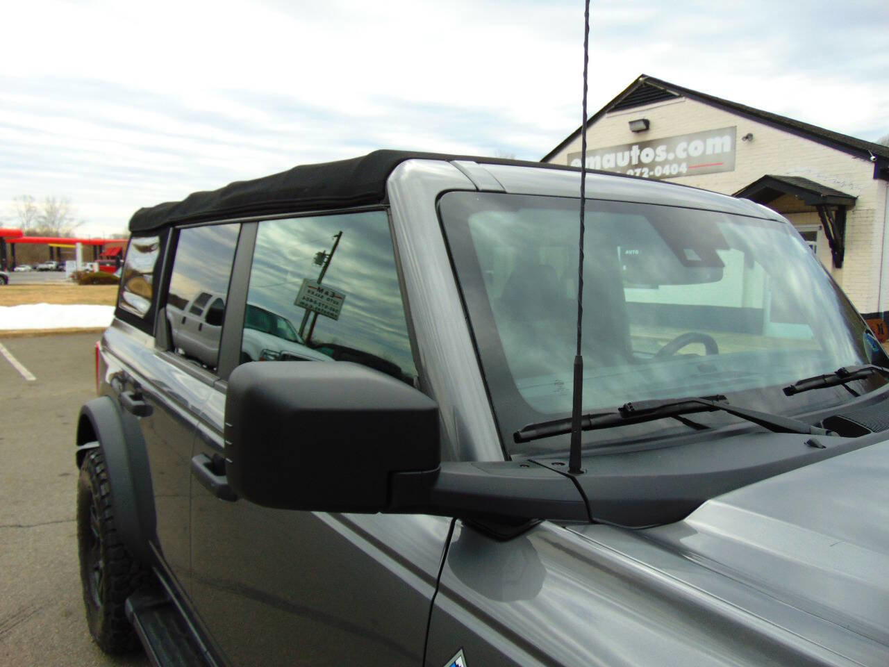 Used 2022 Ford Bronco Black Diamond image 59