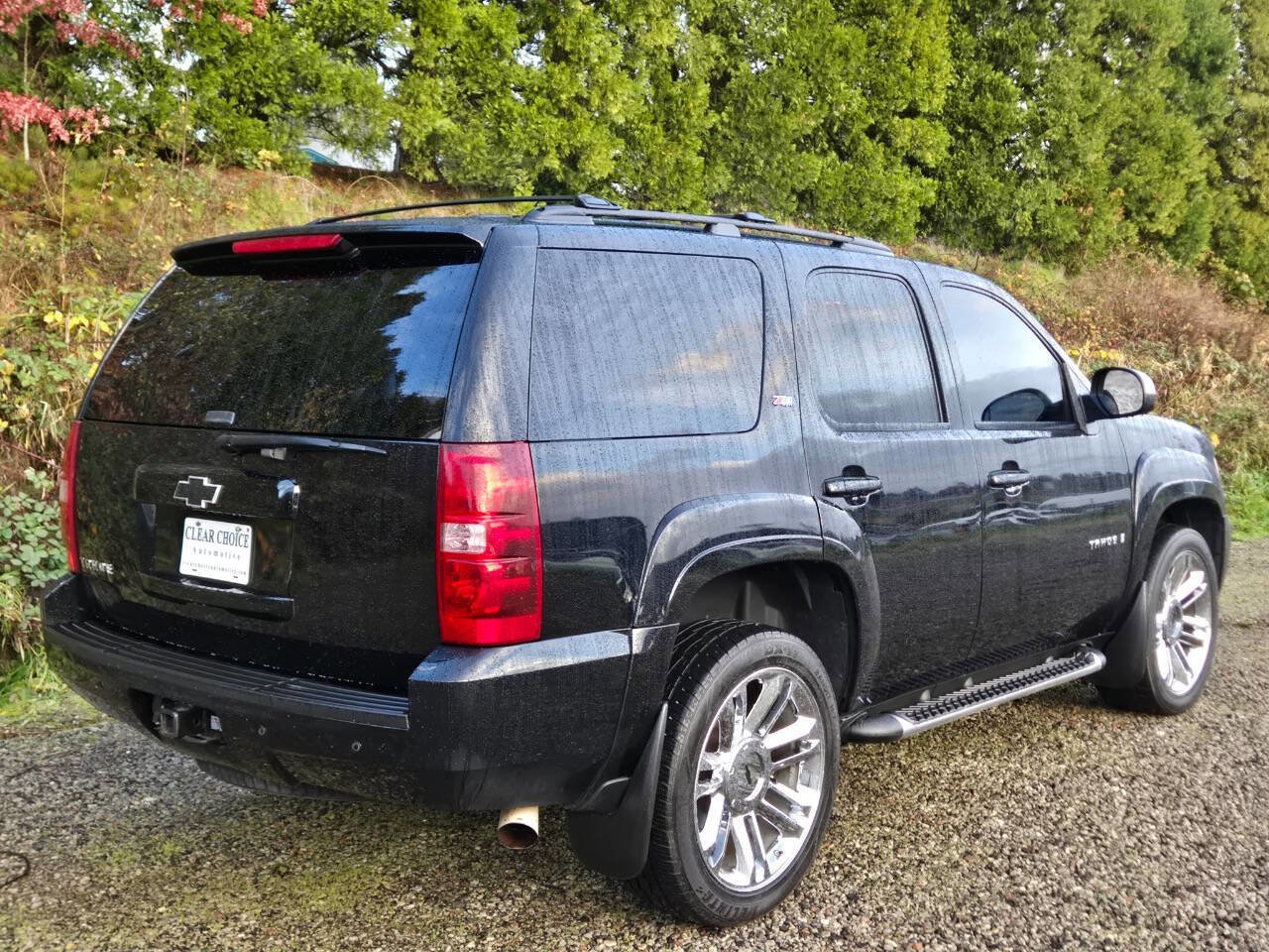 Used 2009 Chevrolet Tahoe LT w/ Luxury Package image 8
