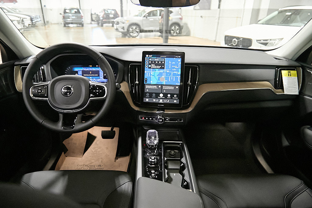New 2026 Volvo XC60 T8 Plus w/ Climate Package AWD/4WD image 23