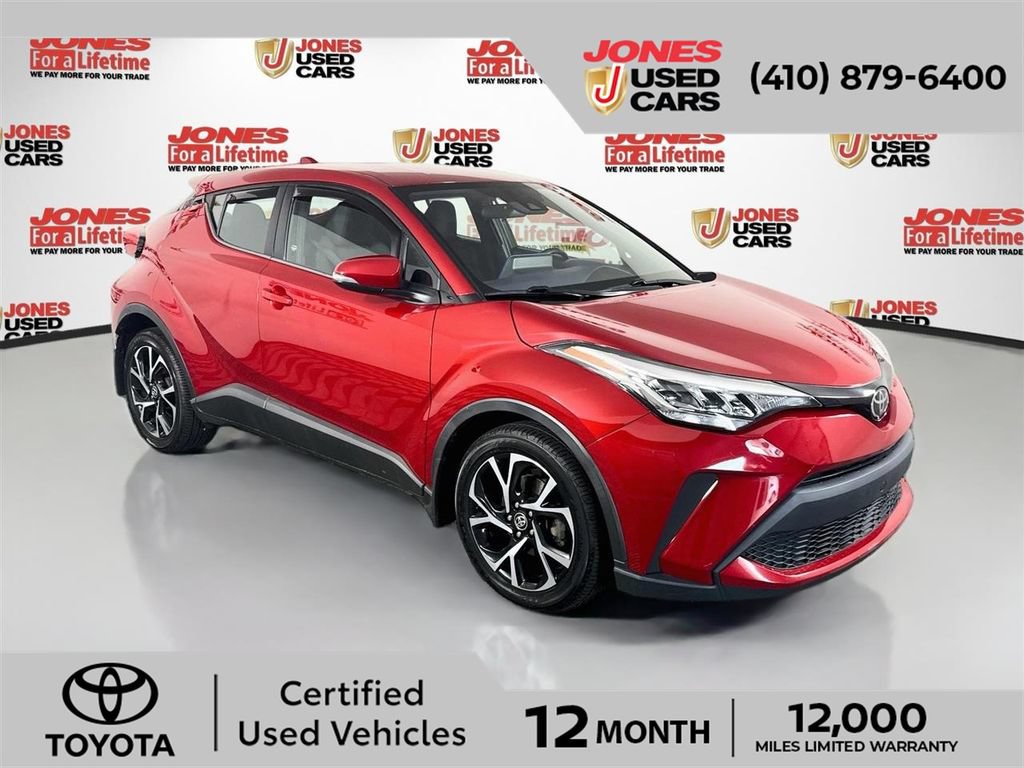 Used 2021 Toyota C-HR XLE FWD image 1