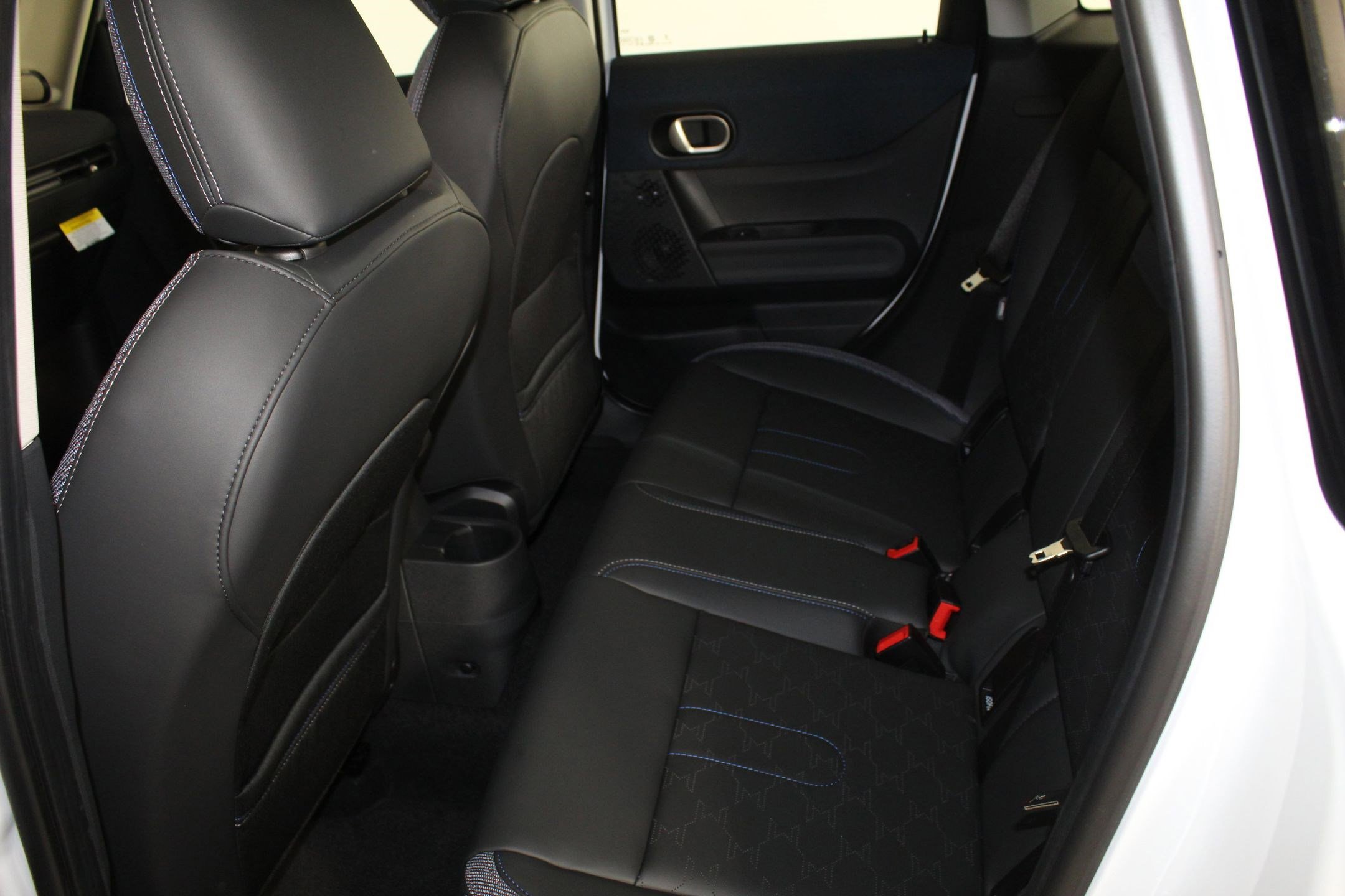 Certified 2025 MINI Cooper S image 12