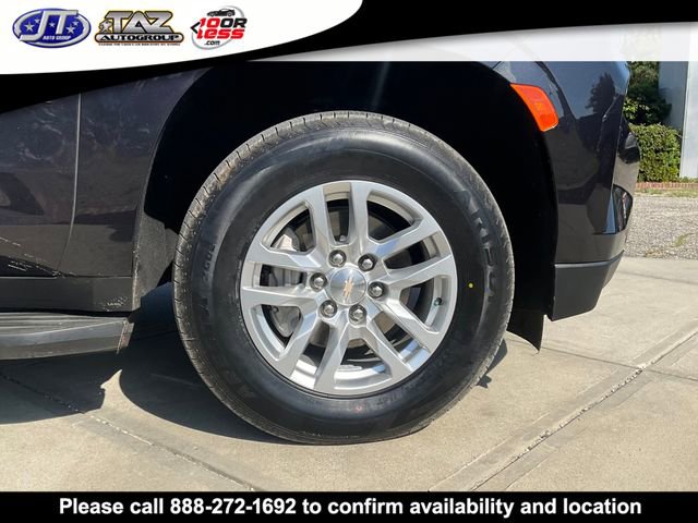 Used 2023 Chevrolet Suburban LT w/ Luxury Package image 9