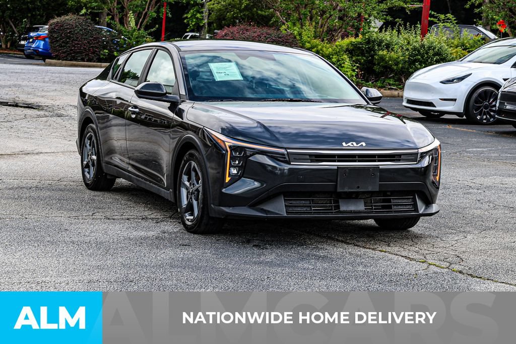 Used 2025 Kia K4 FWD image 5