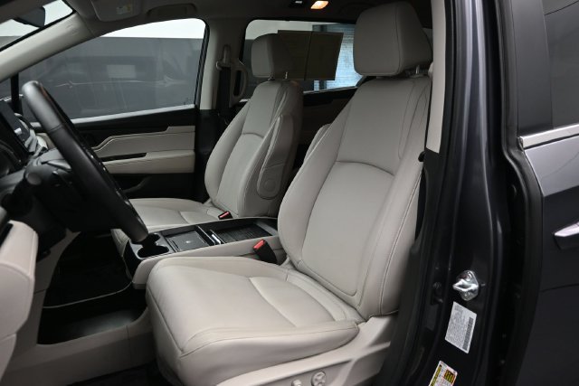 Used 2025 Honda Odyssey EX-L image 5