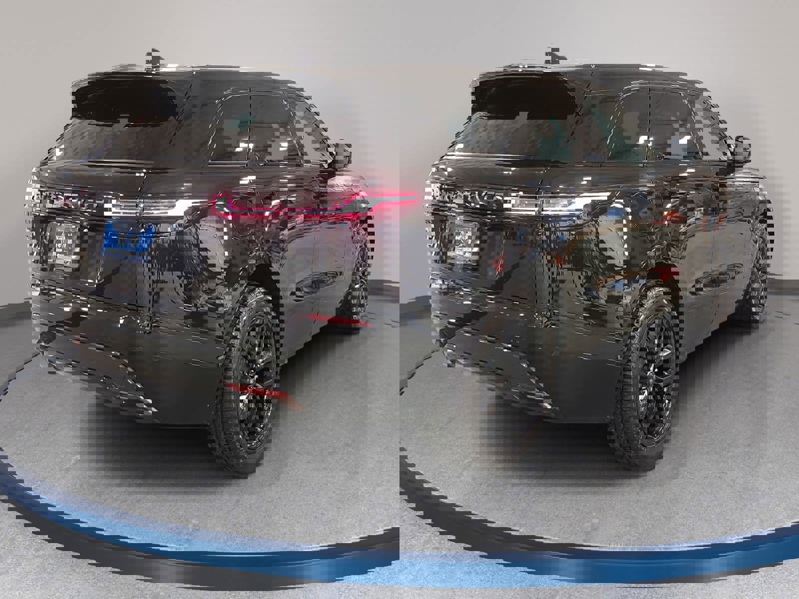 Used 2024 Land Rover Range Rover Velar Dynamic SE image 5