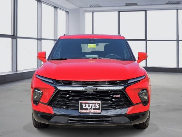Used 2025 Chevrolet Blazer RS w/ LPO, Floor Liner Package AWD/4WD image 2
