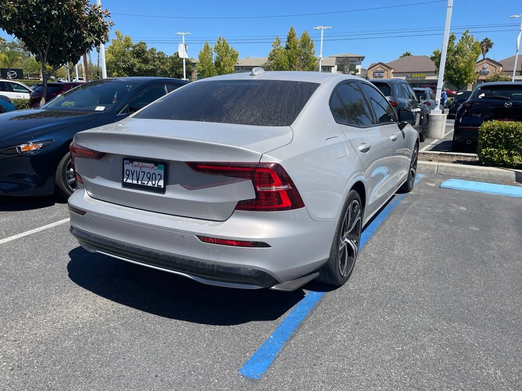 Used 2024 Volvo S60 B5 Core w/ Climate Package FWD image 7