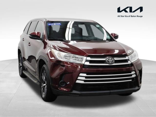 Used 2017 Toyota Highlander LE