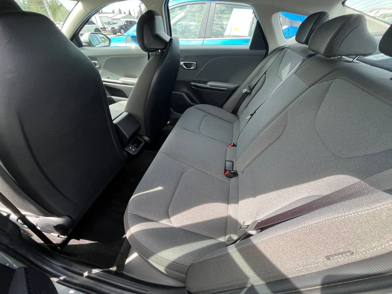 Used 2025 Kia K4 FWD image 27